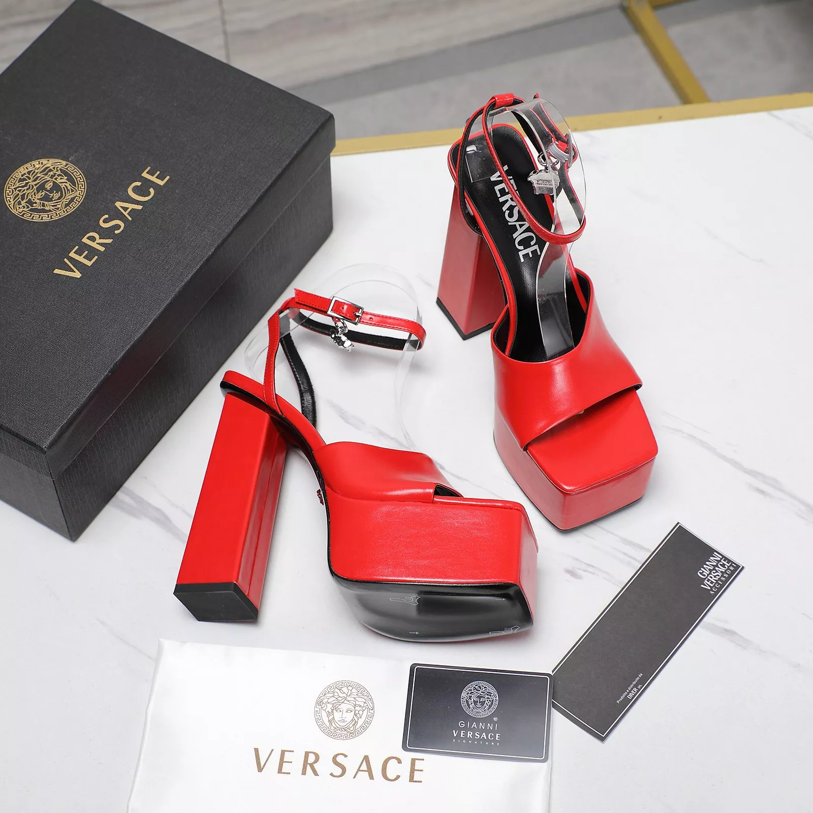 Versace Sandal For Women Comfortable 1000