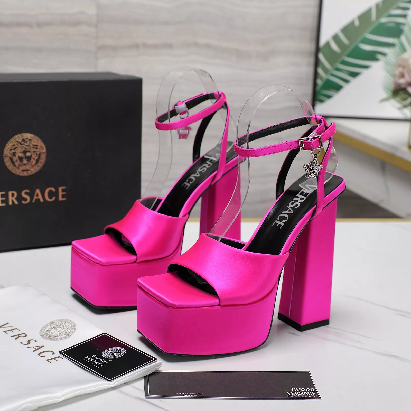 Versace Sandal For Women Comfortable 1760