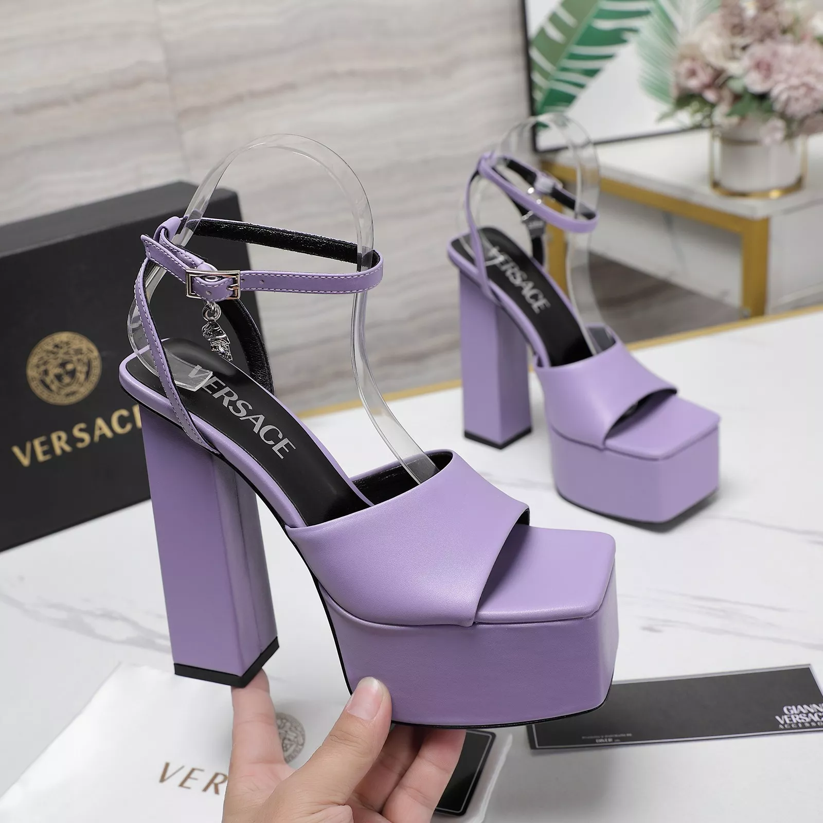 Versace Sandal For Women HighQuality 562
