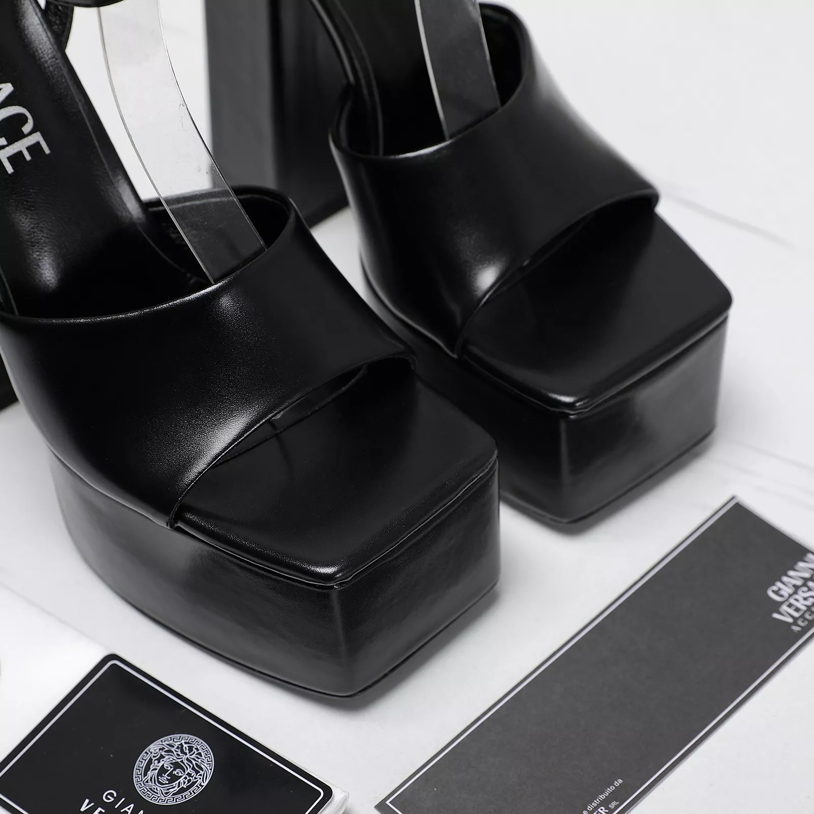 Versace Sandal For Women Stylish 2592