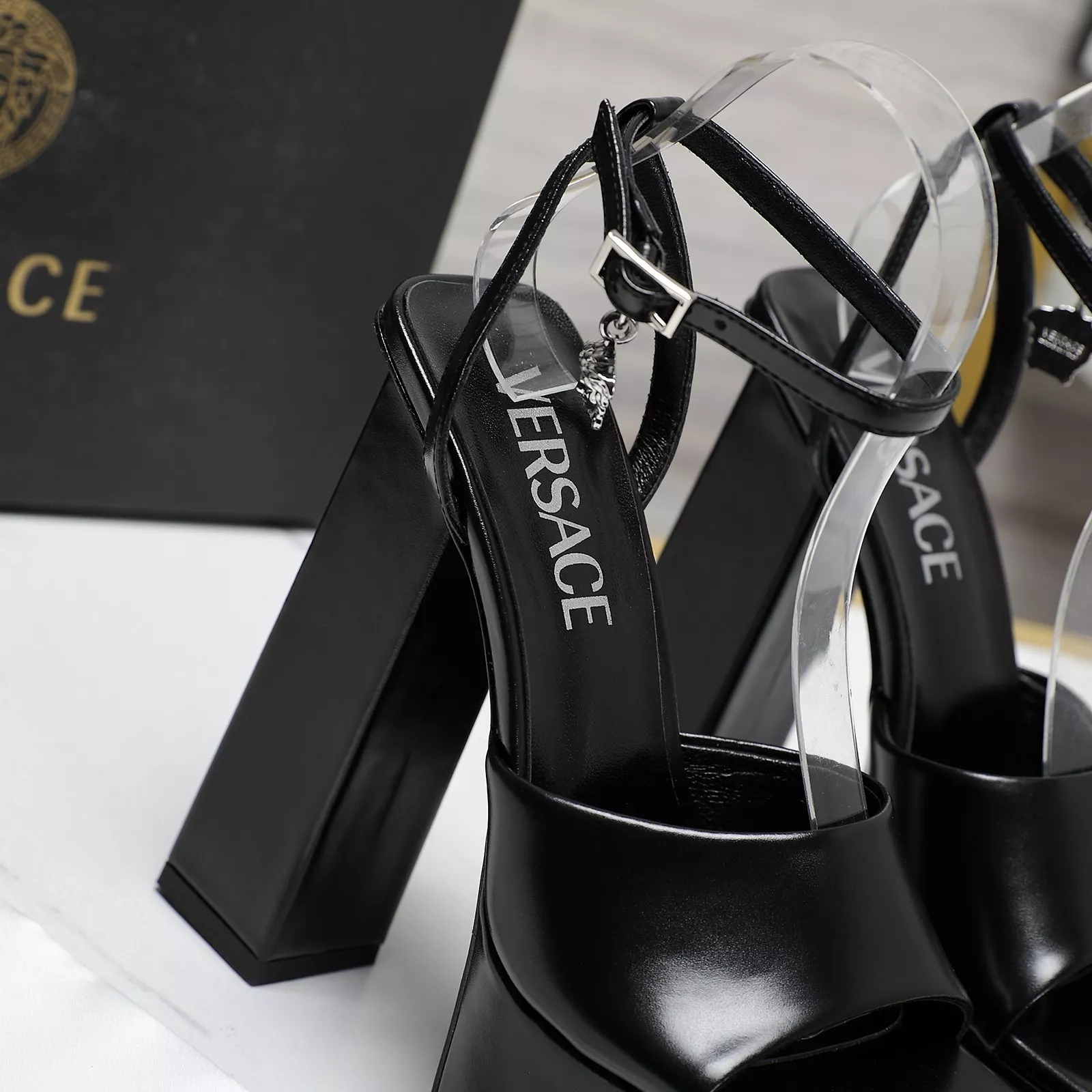 Versace Sandal For Women Stylish 2592
