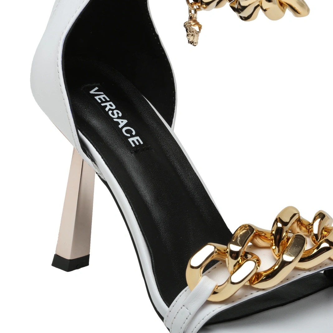 Versace Sandal For Women UrbanStyle 9622