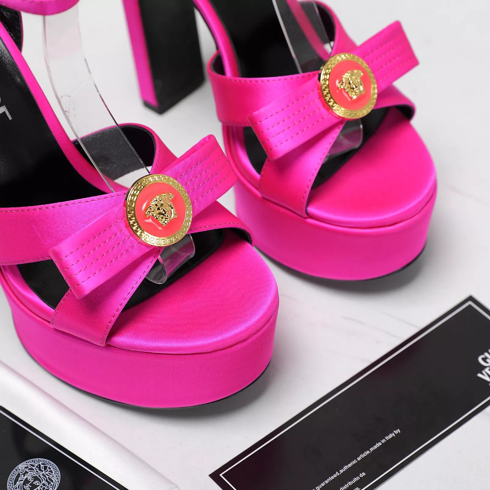 Versace Sandal For Women WellDesigned 7534