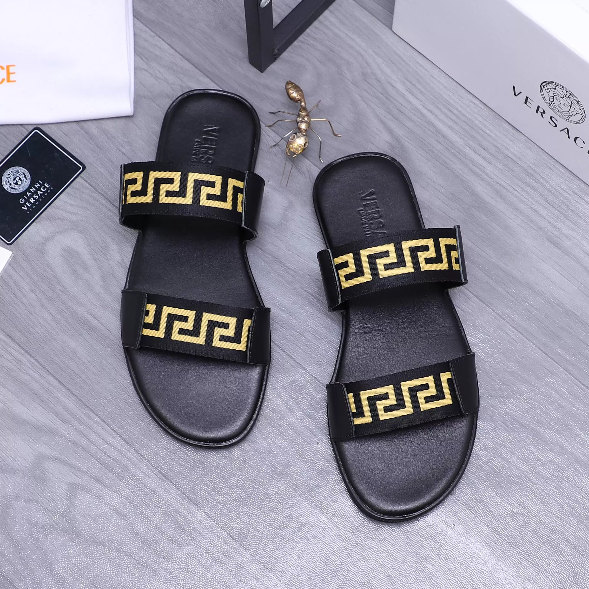 Versace Slippers For Men BestValue 3890
