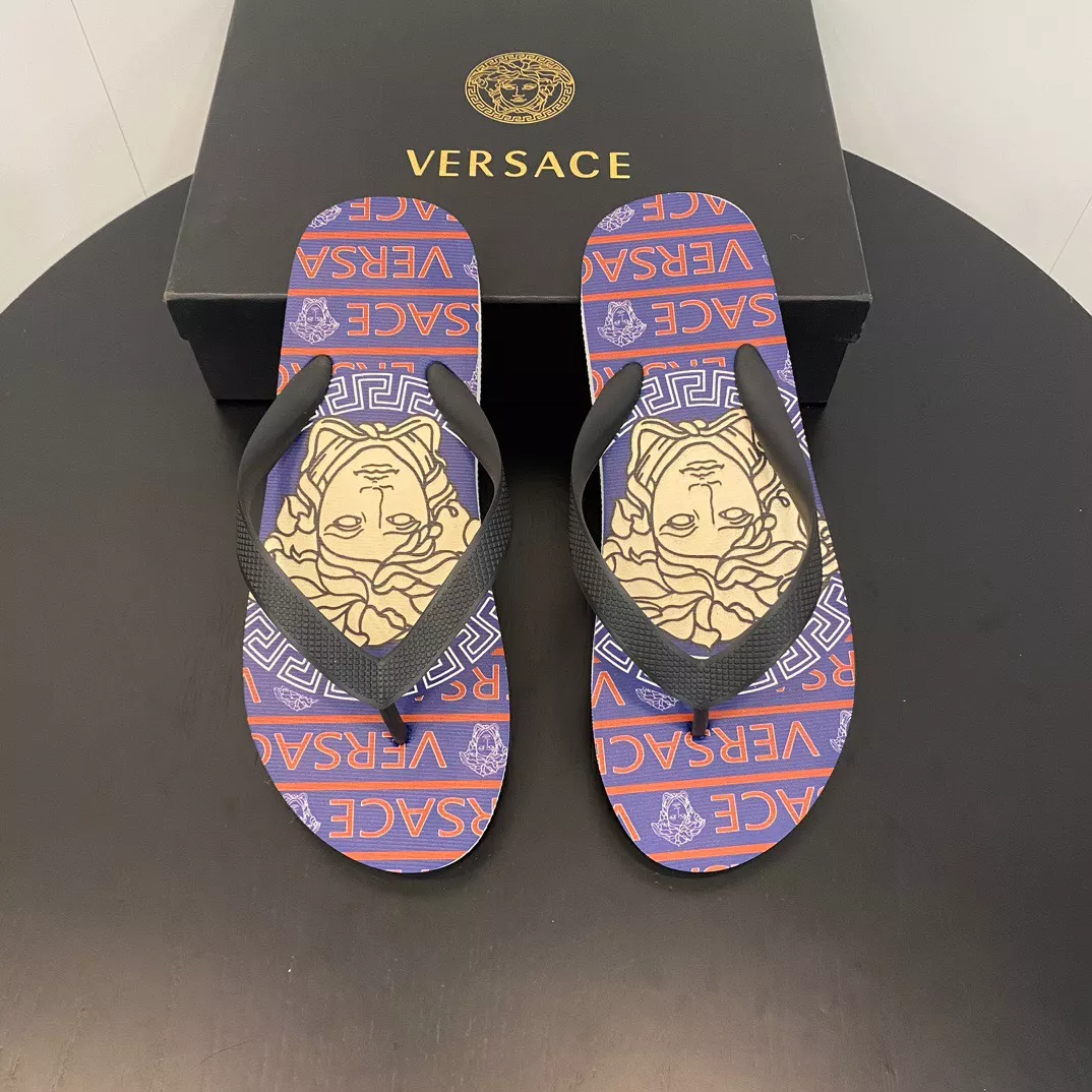 Versace Slippers For Men EasyMatch 9031