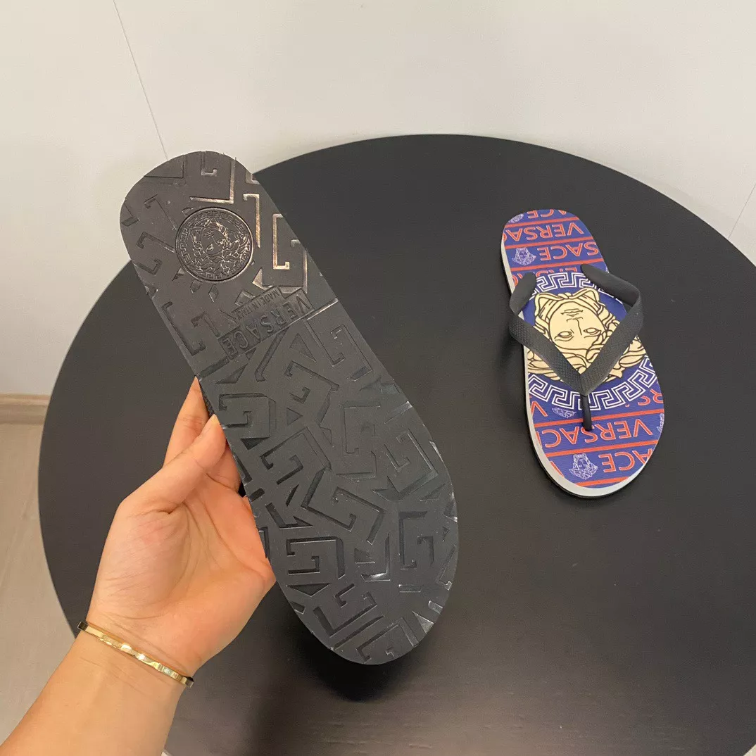 Versace Slippers For Men EasyMatch 9031