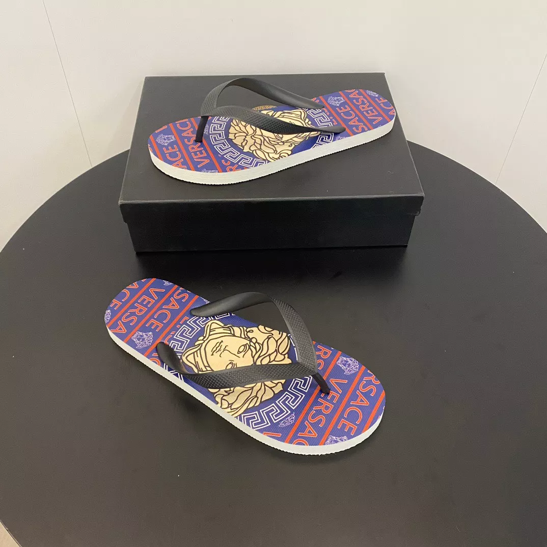 Versace Slippers For Men EasyMatch 9031