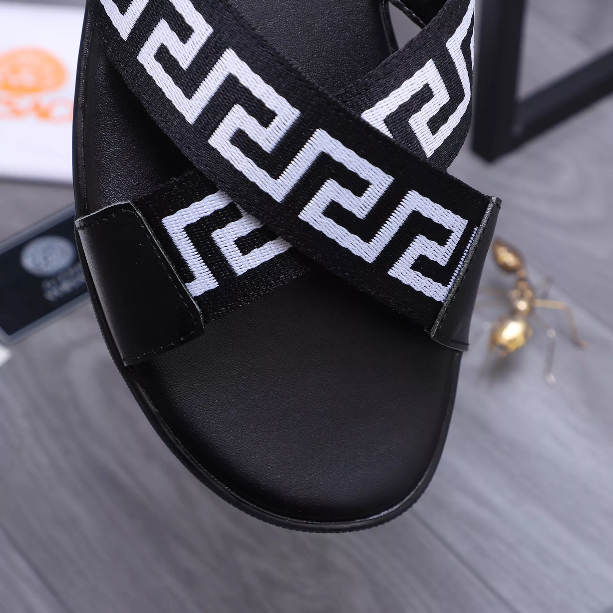 Versace Slippers For Men Flexible 931