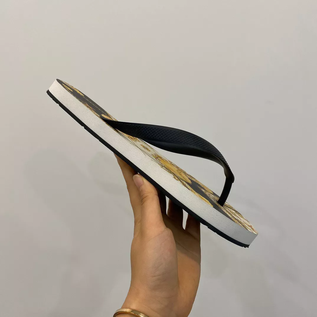 Versace Slippers For Men Sophisticated 4620