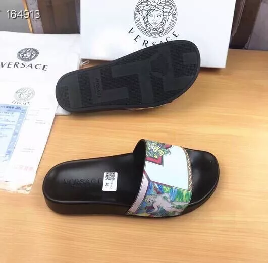 Versace Slippers For Men TopPick 6881