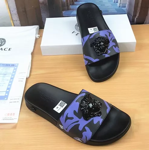 Versace Slippers For Men Trendy 8737