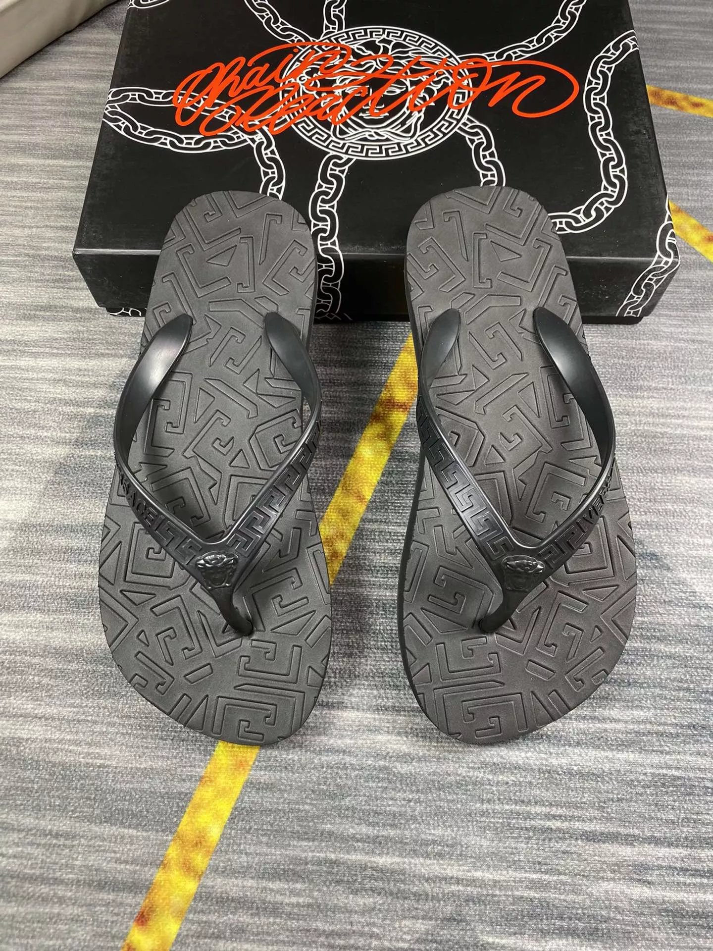 Versace Slippers For Men UrbanStyle 1239