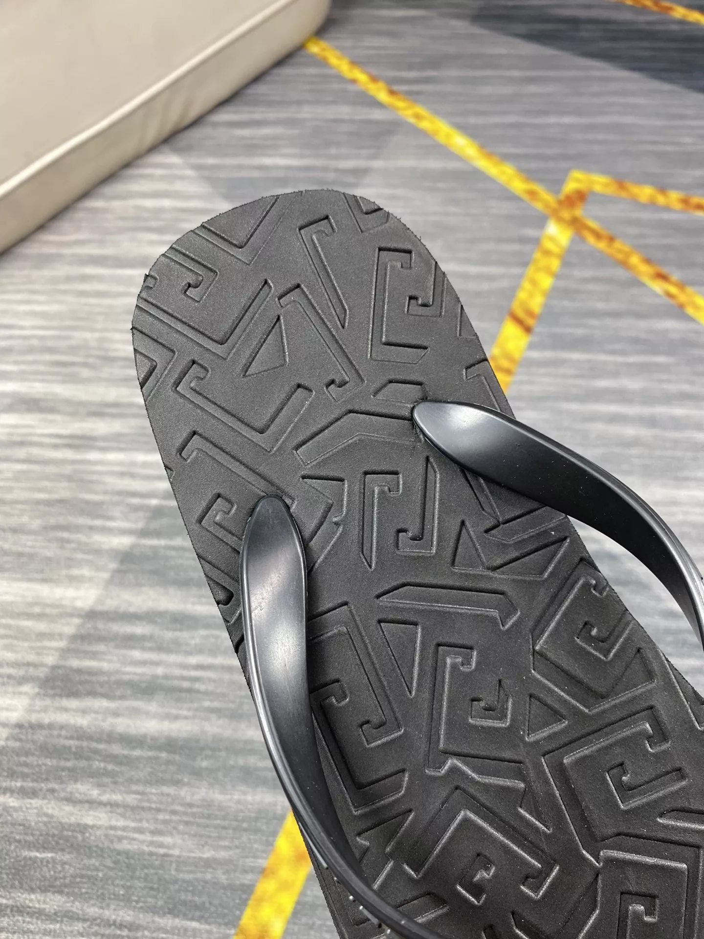 Versace Slippers For Men UrbanStyle 1239