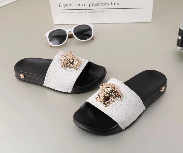 Versace Slippers For Men Versatile 7629
