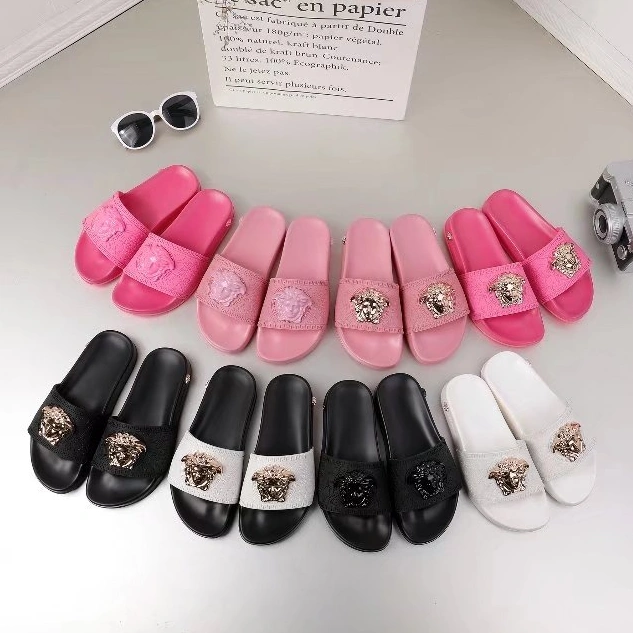 Versace Slippers For Men Versatile 7629