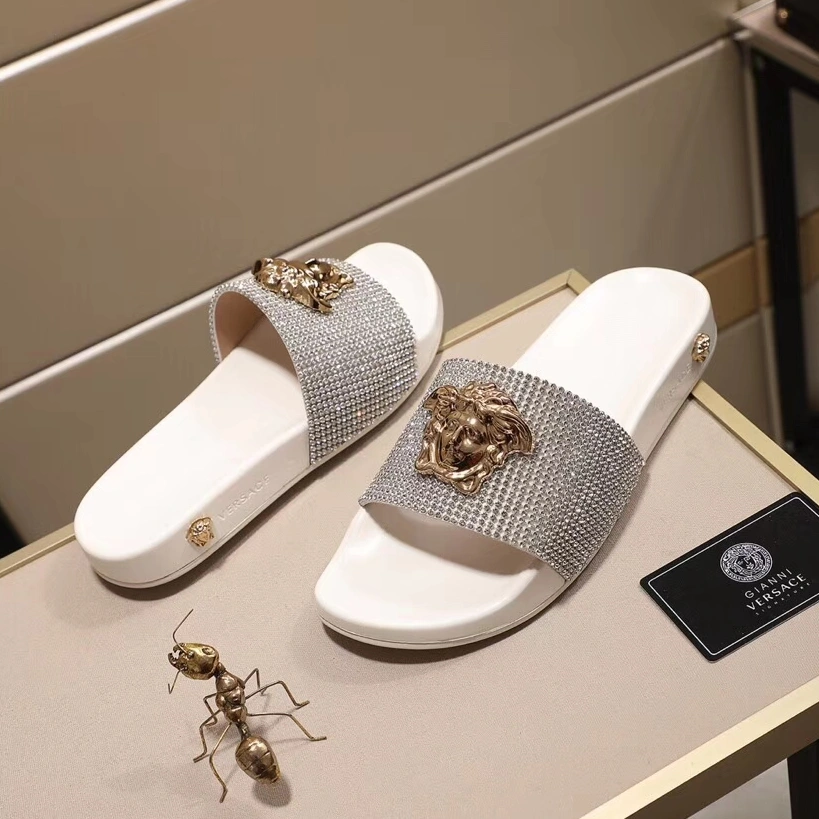 Versace Slippers For Women Affordable 4760