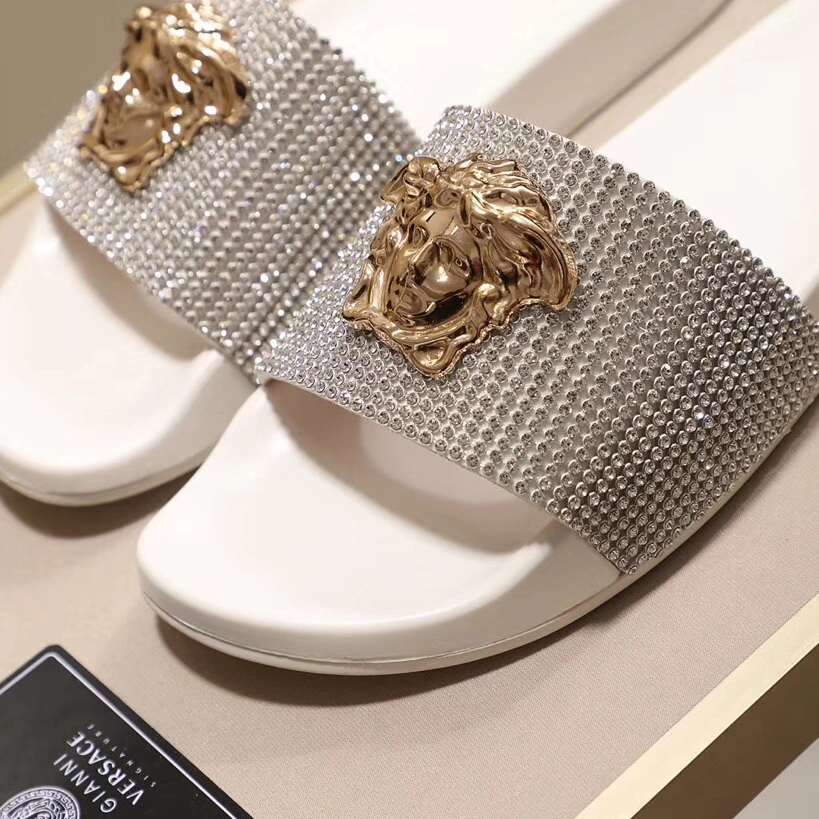 Versace Slippers For Women Affordable 4760