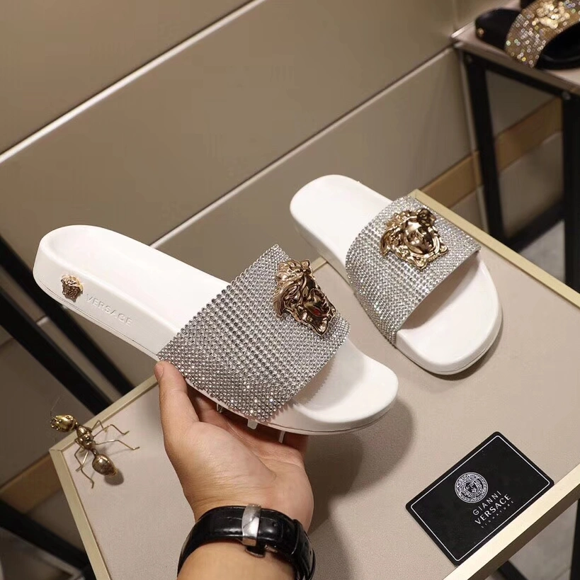 Versace Slippers For Women Affordable 4760