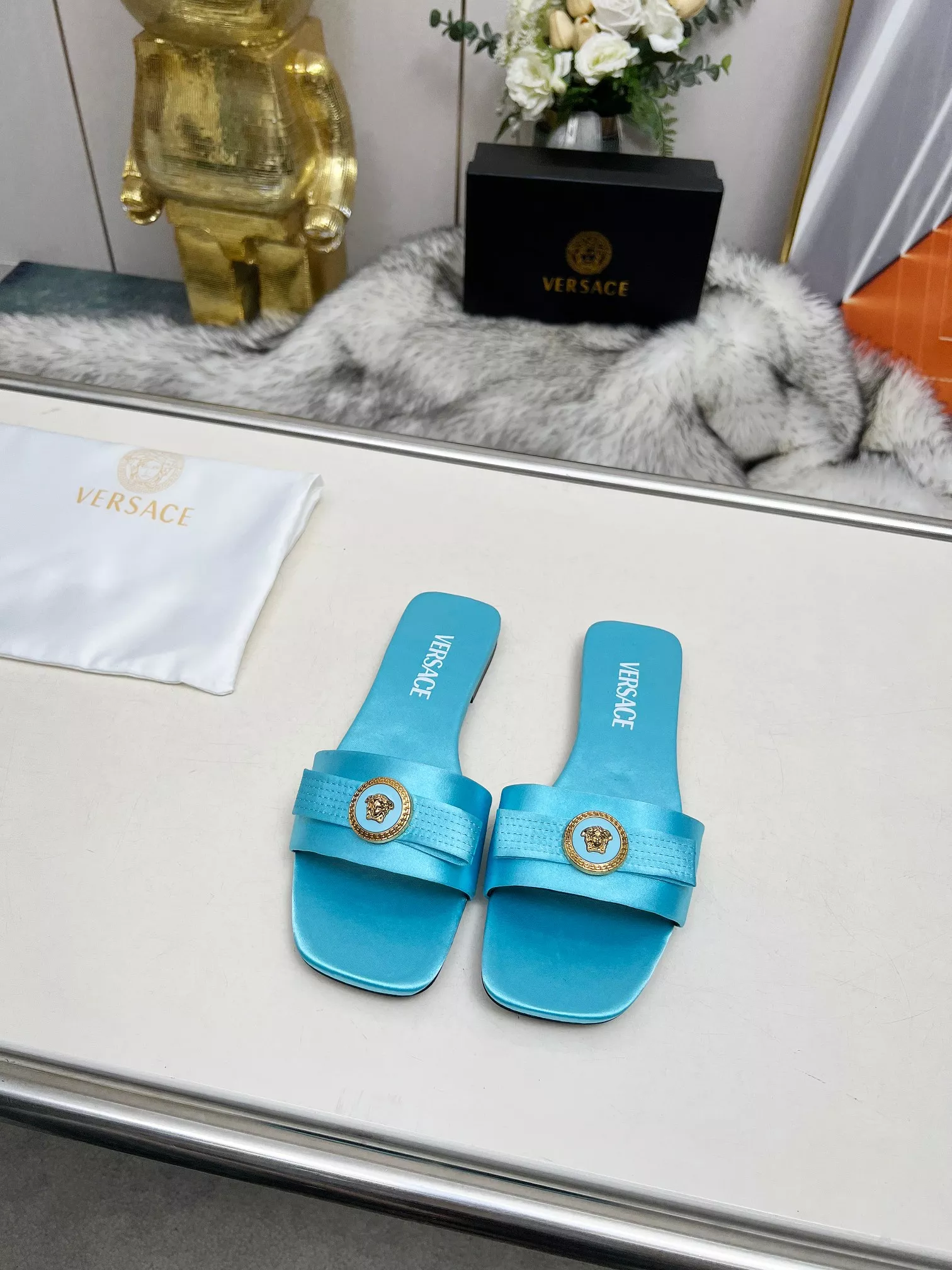 Versace Slippers For Women Classic 9126