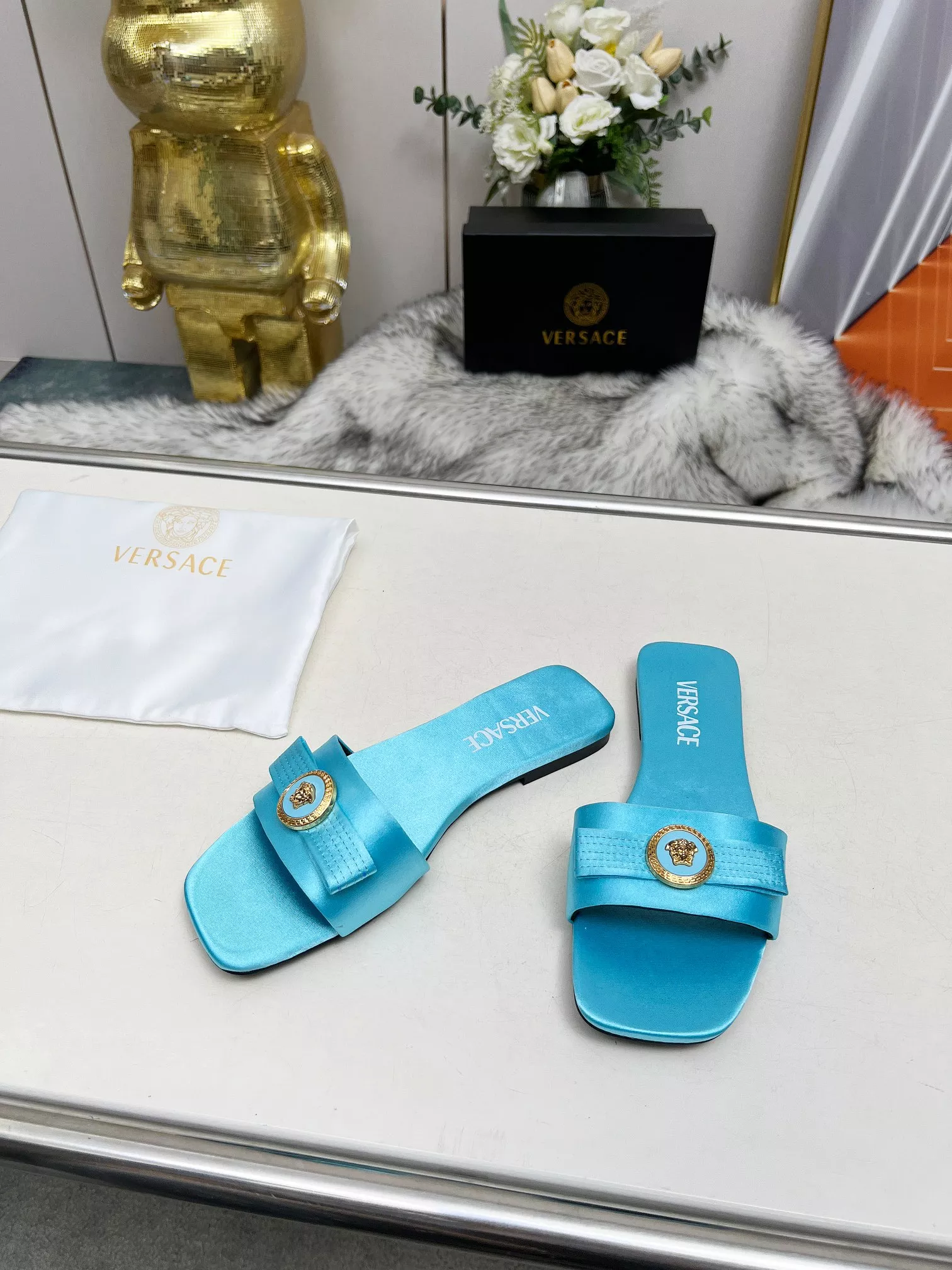 Versace Slippers For Women Classic 9126