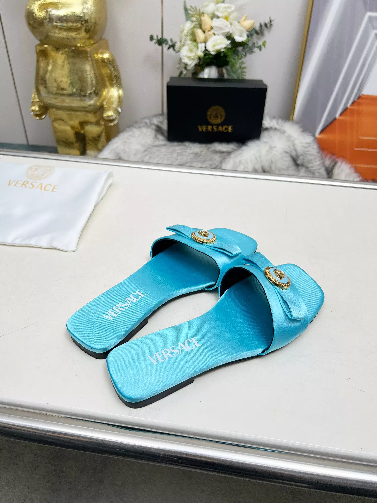 Versace Slippers For Women Classic 9126