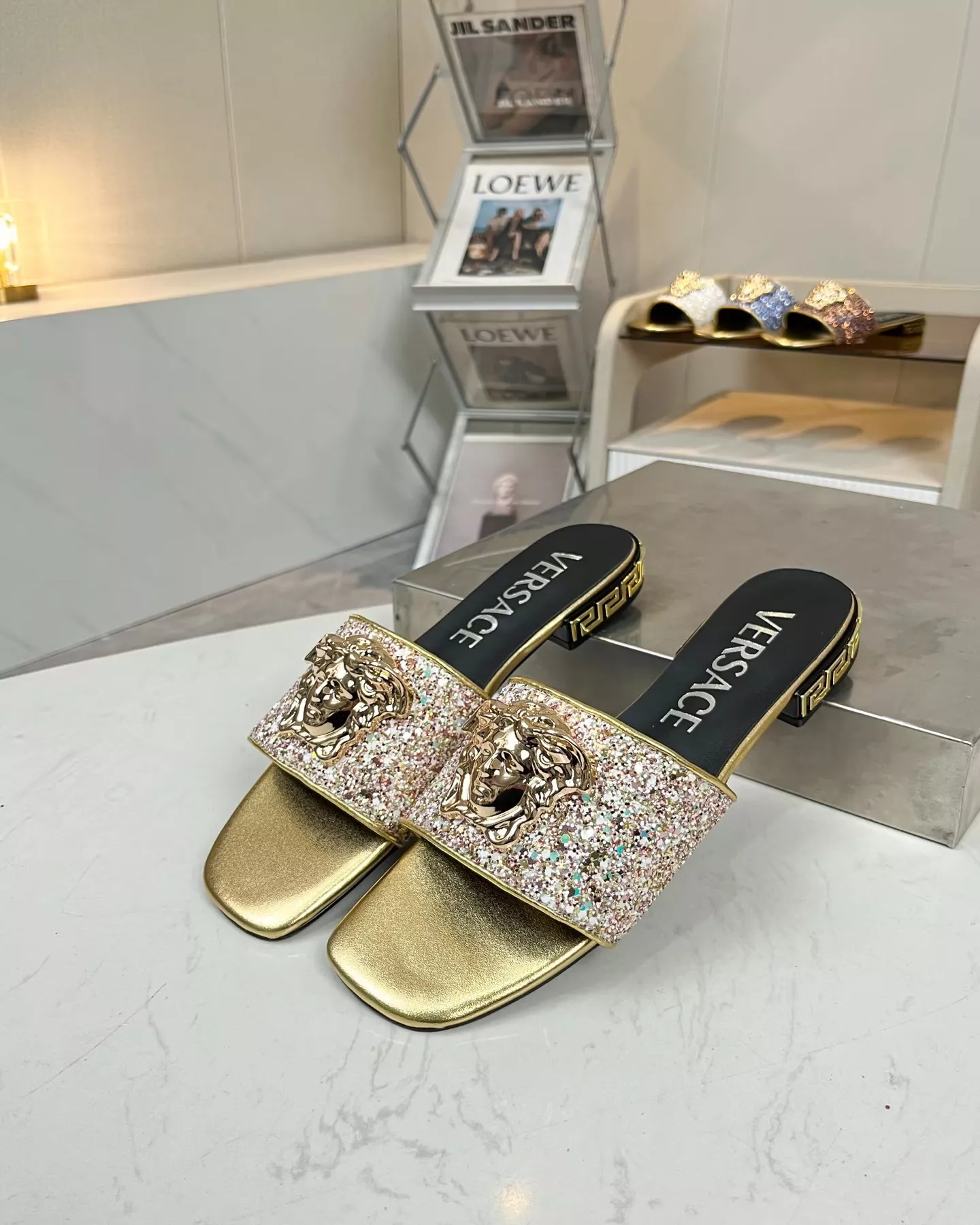 Versace Slippers For Women EasyMatch 2590