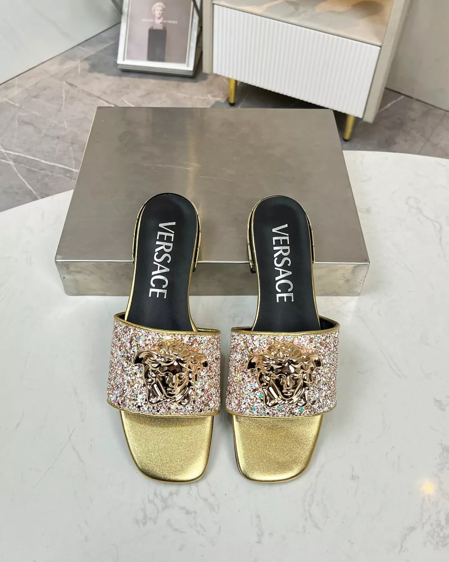 Versace Slippers For Women EasyMatch 2590