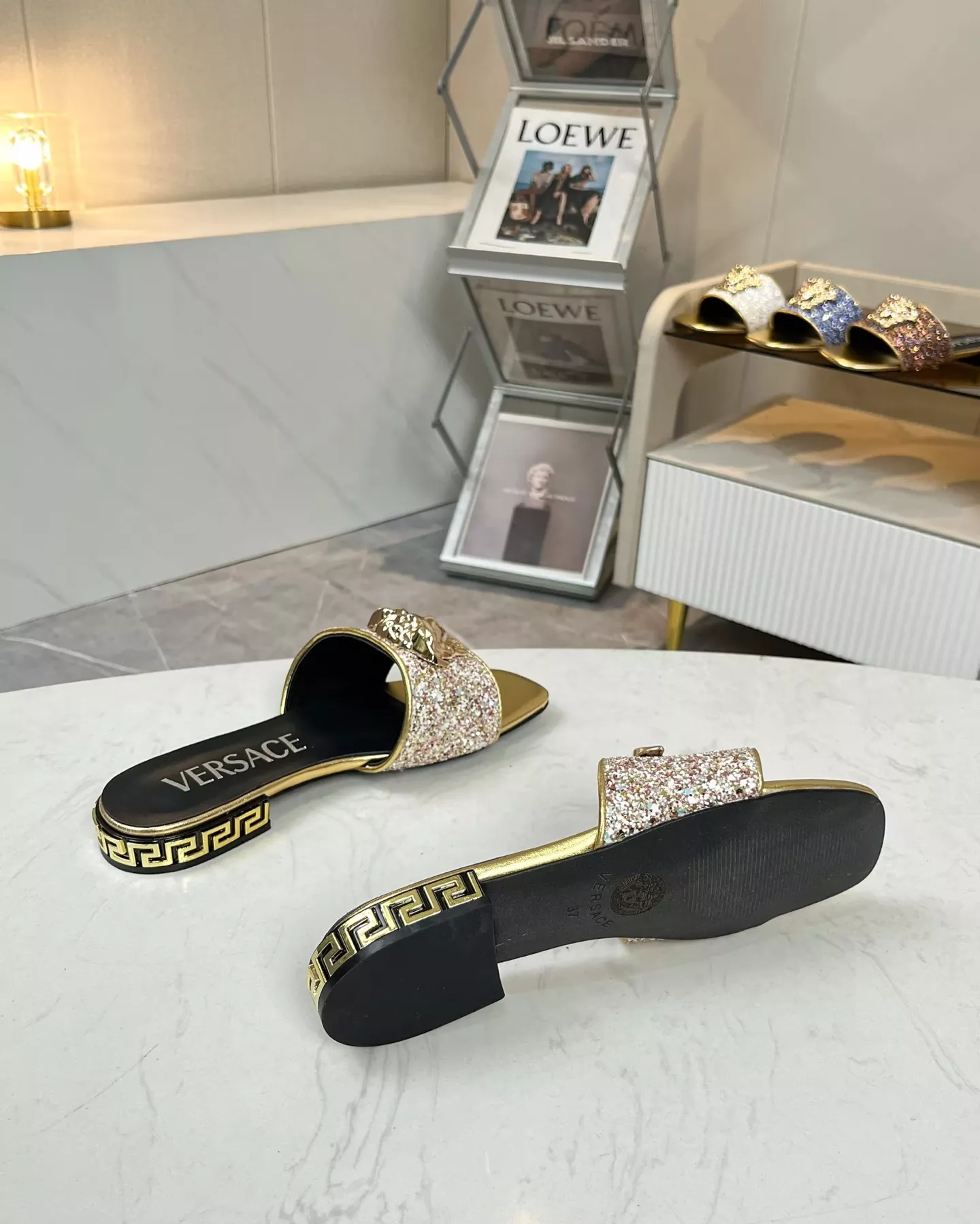 Versace Slippers For Women EasyMatch 2590