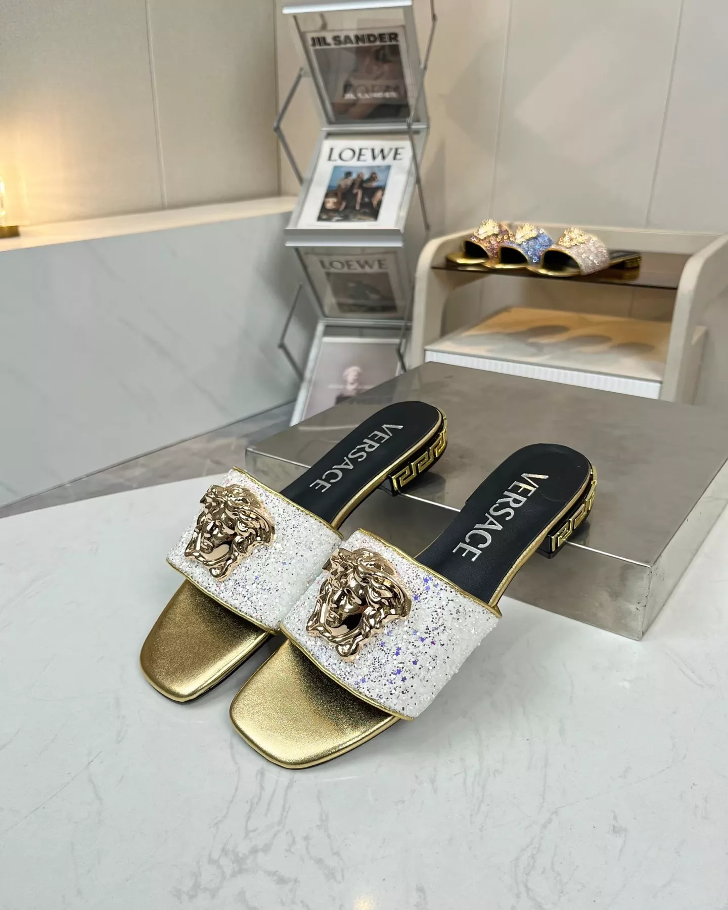 Versace Slippers For Women Minimalist 2804