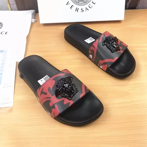 Versace Slippers For Women Minimalist 3406