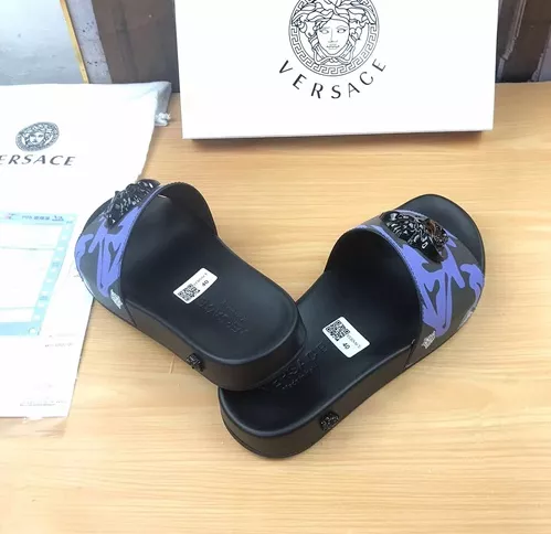 Versace Slippers For Women Modern 2604