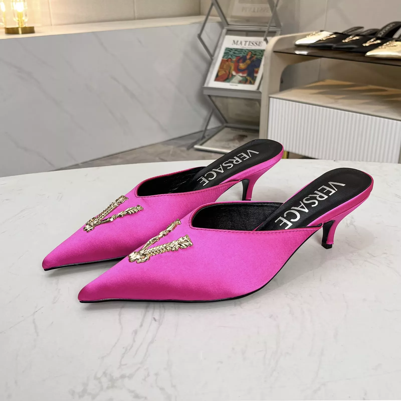 Versace Slippers For Women Popular 9816