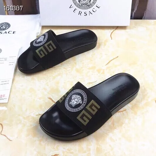 Versace Slippers For Women Practical 9769