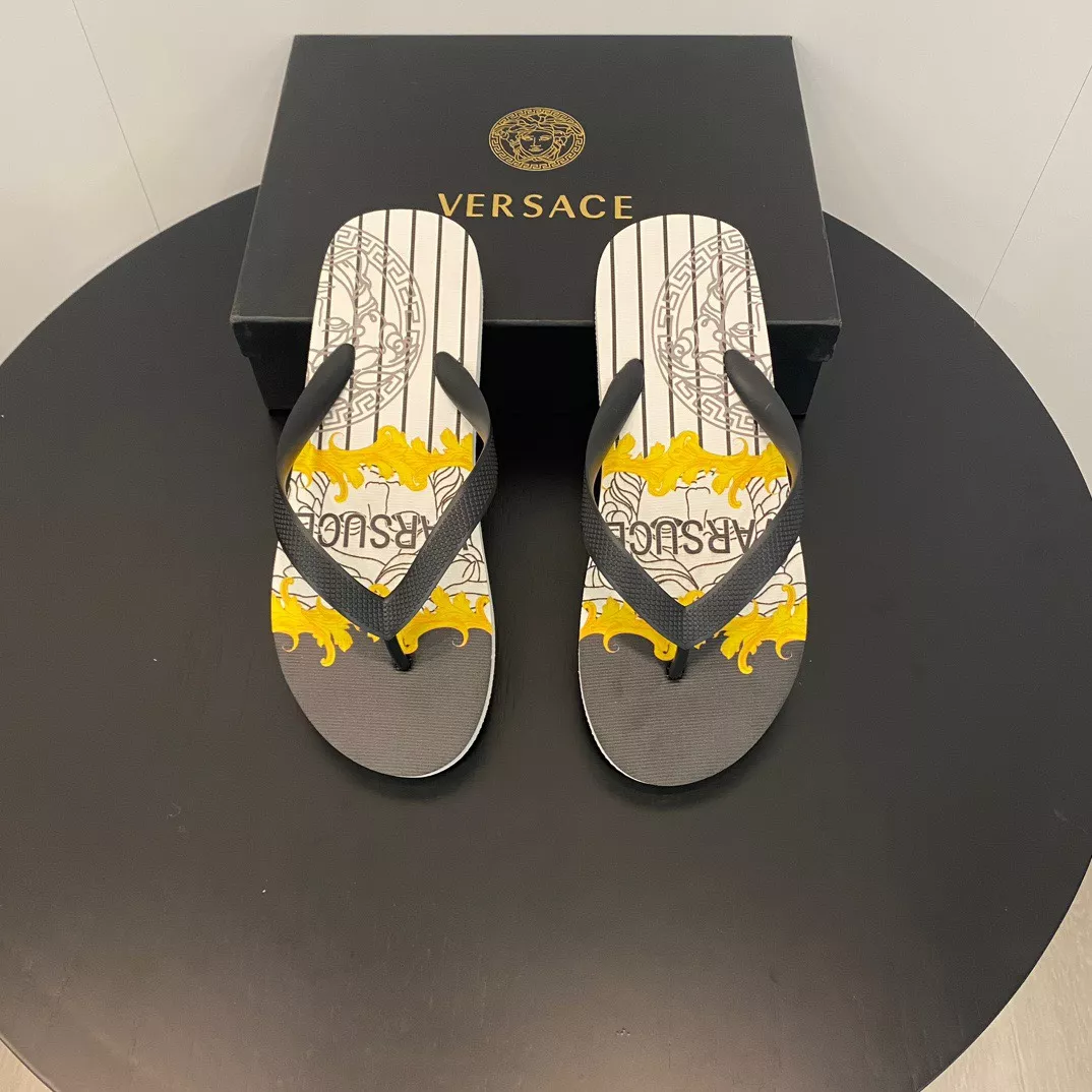 Versace Slippers For Women Refined 1711