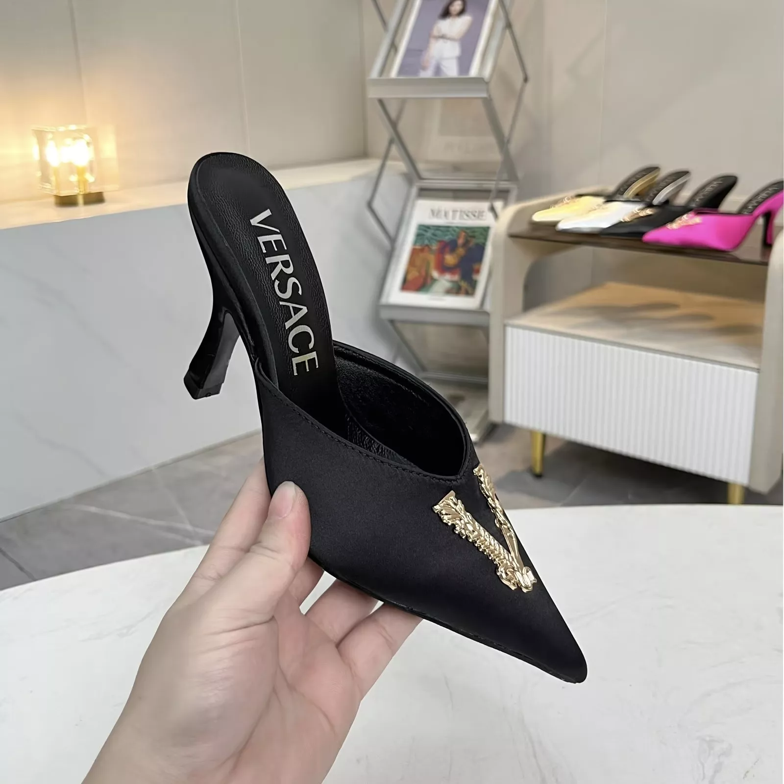 Versace Slippers For Women Refined 3144