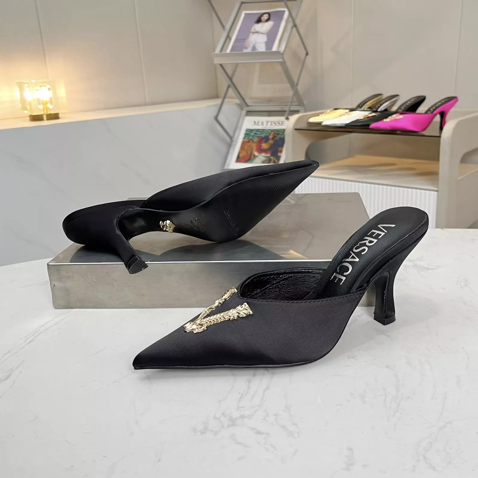 Versace Slippers For Women Refined 3144