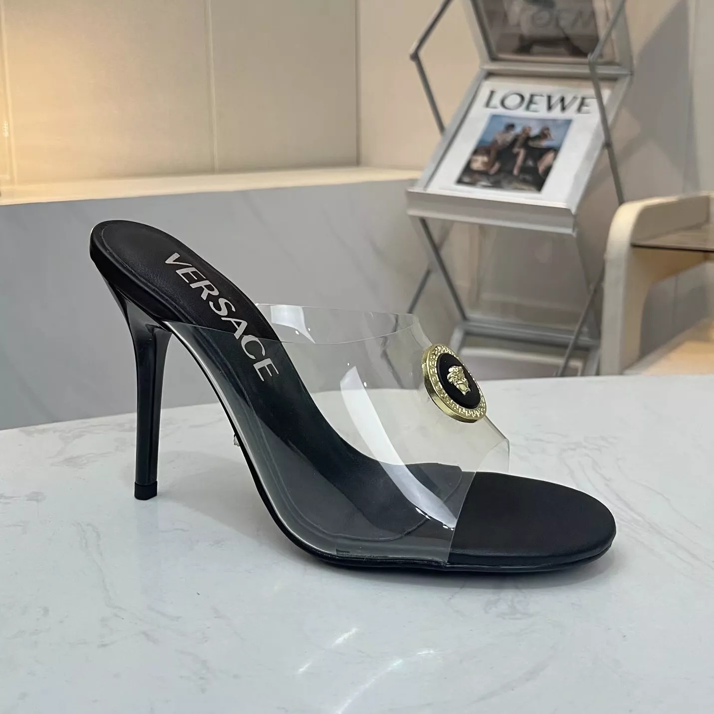 Versace Slippers For Women Reliable 6513