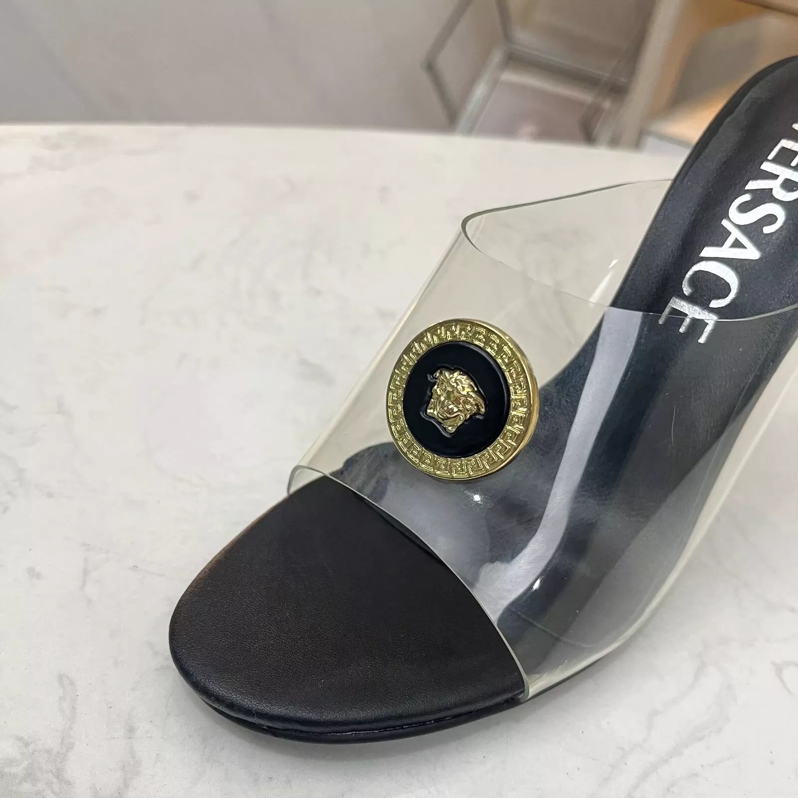 Versace Slippers For Women Reliable 6513