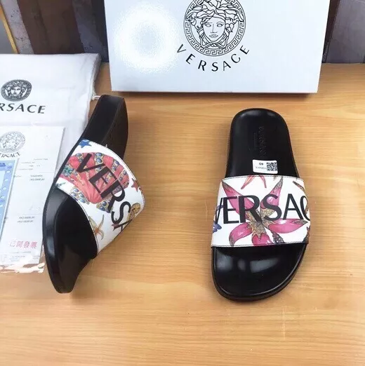 Versace Slippers For Women SmartChoice 2144