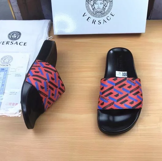 Versace Slippers For Women Timeless 1152