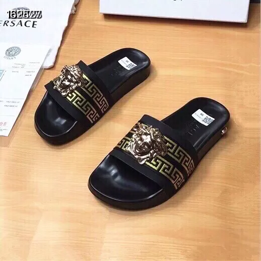 Versace Slippers For Women Versatile 3092