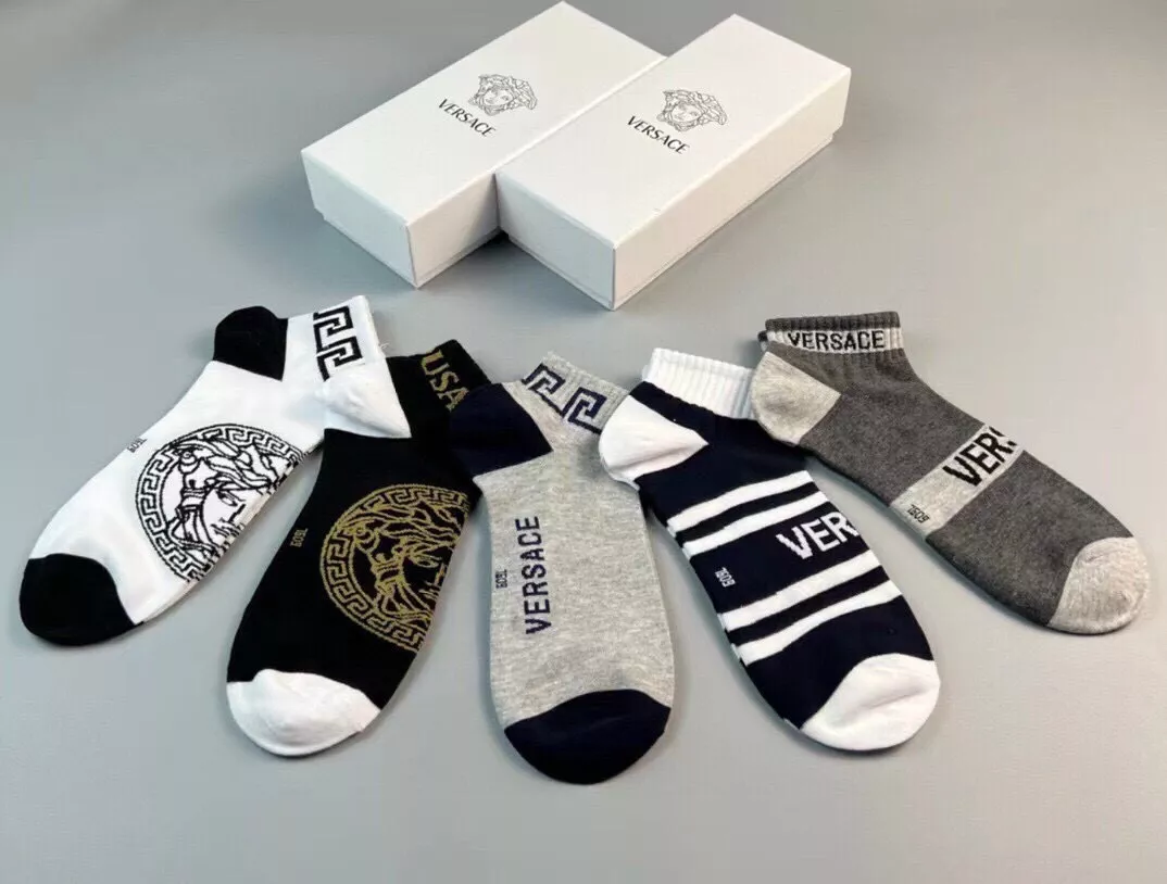 Versace Socks For Men Reliable 3505