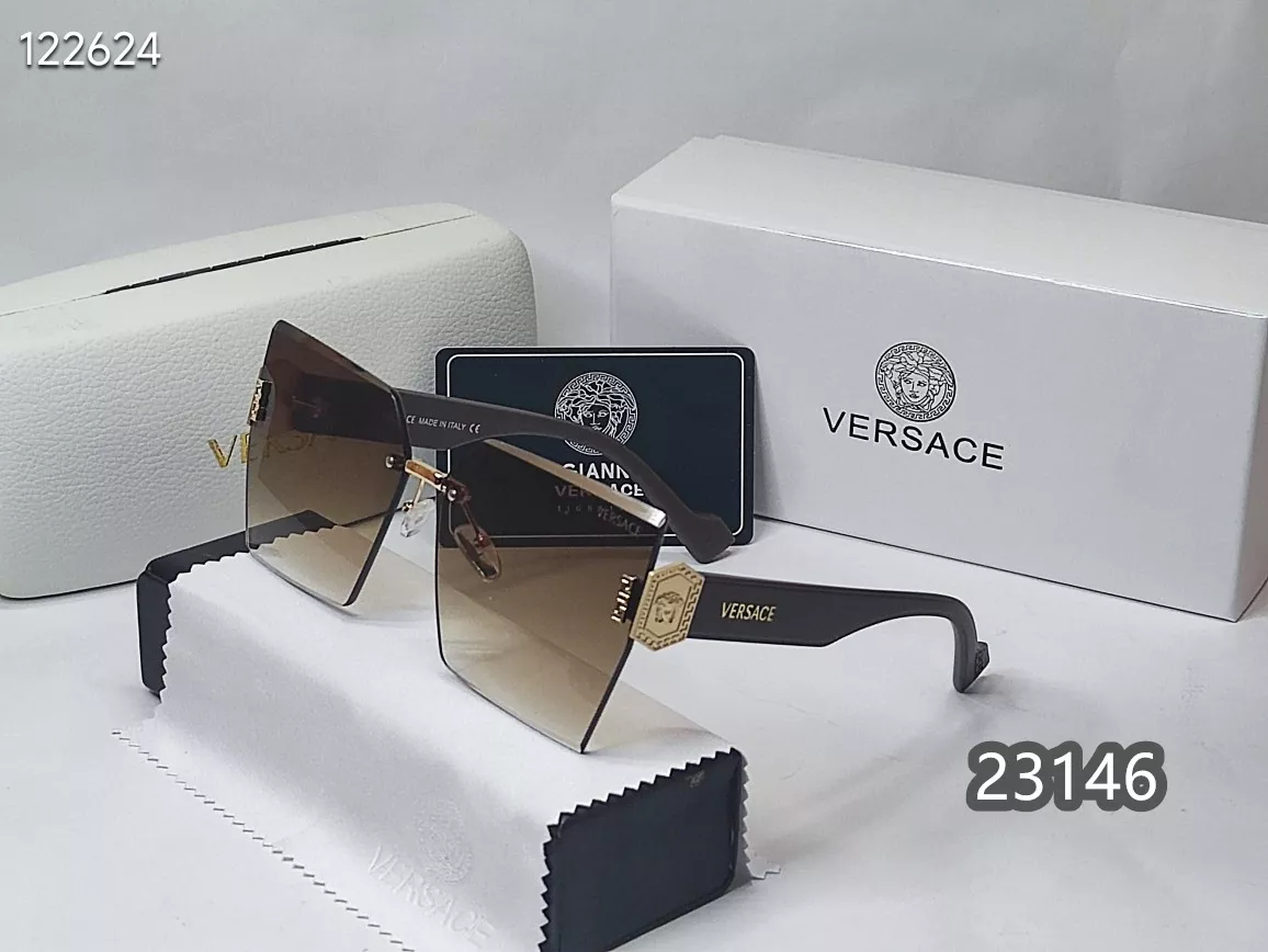 Versace Sunglasses UrbanStyle 8713