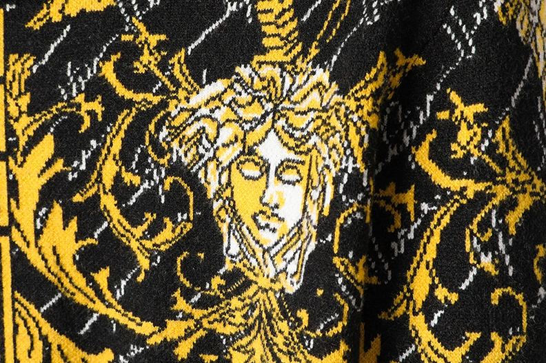 Versace Sweaters Long Sleeved For Men BestValue 3345