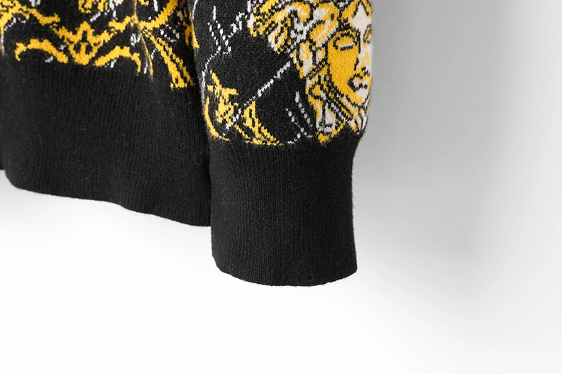 Versace Sweaters Long Sleeved For Men BestValue 3345