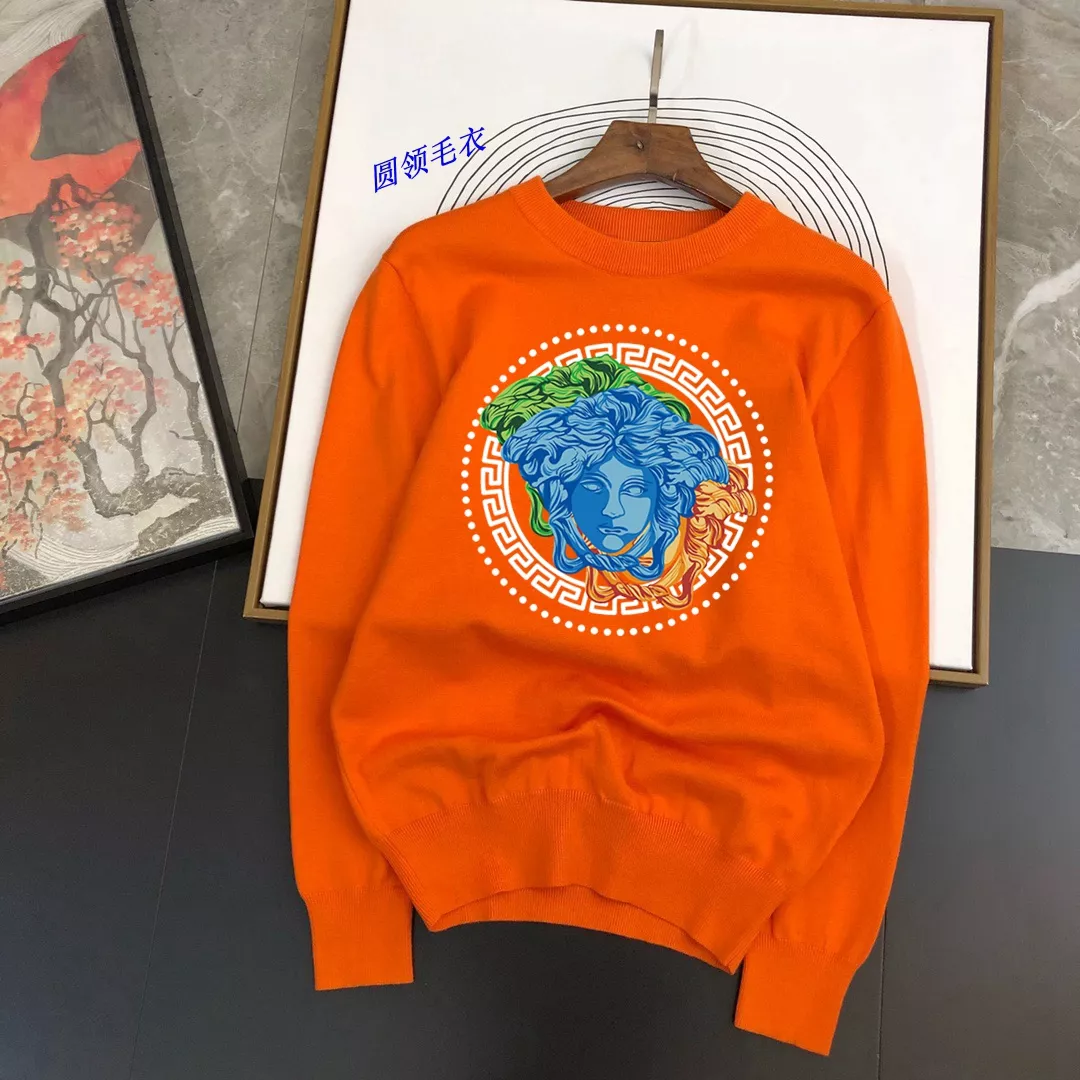 Versace Sweaters Long Sleeved For Men EyeCatching 4225