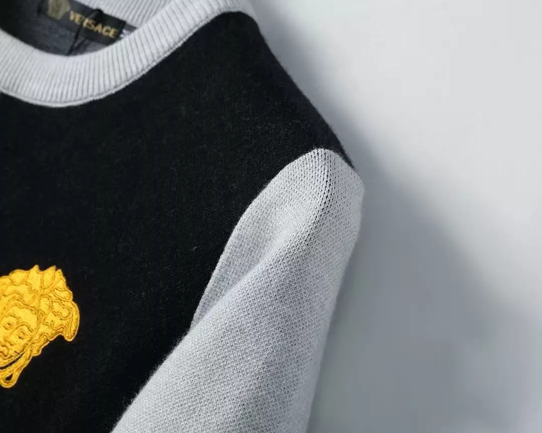 Versace Sweaters Long Sleeved For Men Soft 9325