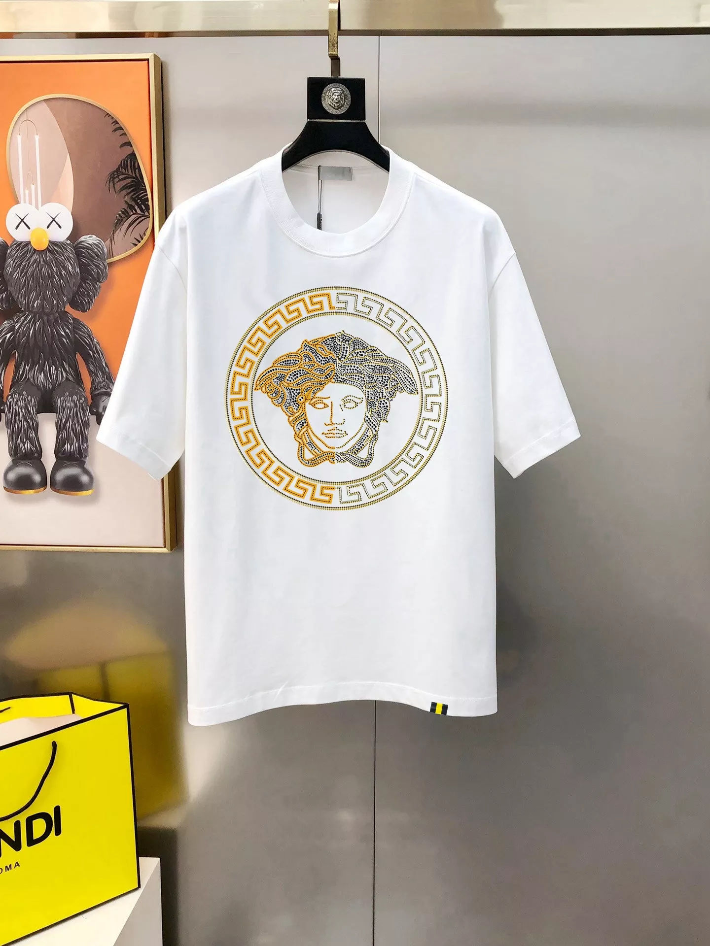Versace T-Shirts Short Sleeved For Men Bold 1805