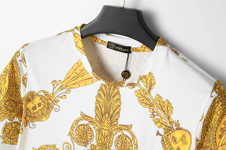 Versace T-Shirts Short Sleeved For Men Cozy 7272