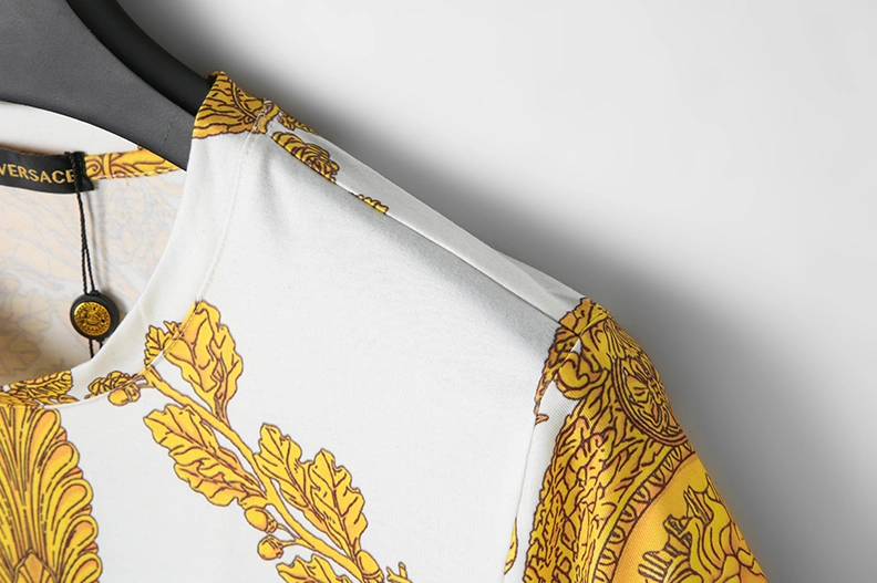 Versace T-Shirts Short Sleeved For Men Cozy 7272